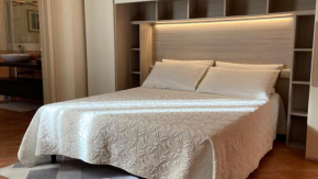 Indipendent Studio Apartment with Terrace - Parking